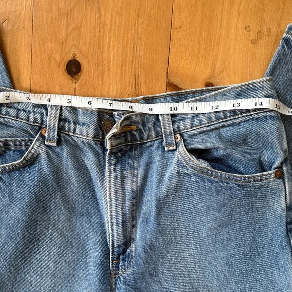 Vintage 70’s Levi’s orange label made in the USA 550 Jeans size 31x30